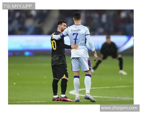 左图展示的足球明星是谁他的成就与影响力分析